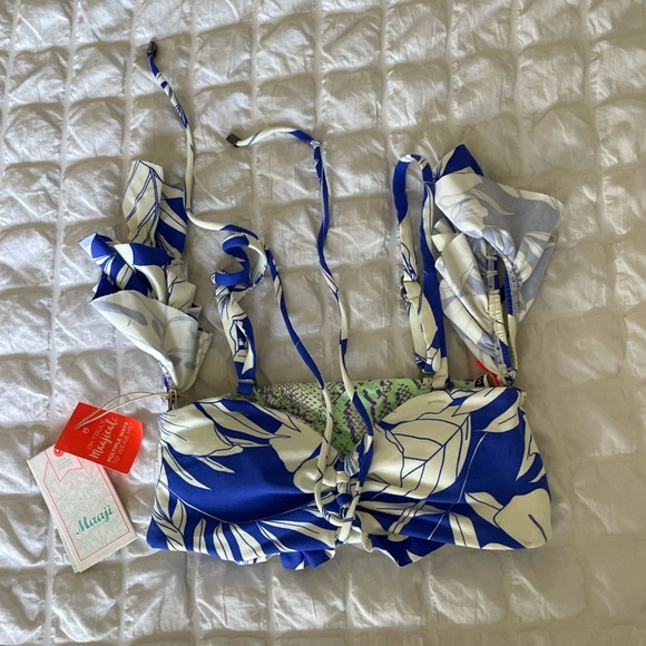 Maaji Maraja off the shoulder ruffle swim top - Picture 4 of 13